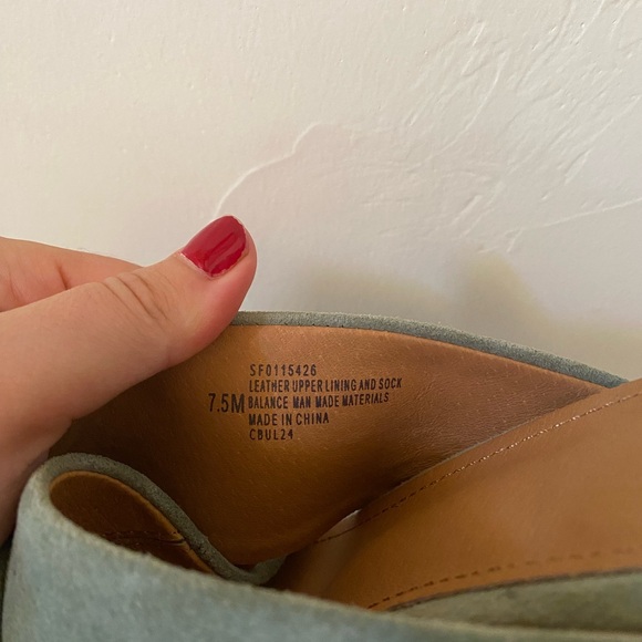 Söfft Women's Crystal Slide Sandal Green Suede Leather Women's Sandals Size 7.5 - Picture 12 of 13